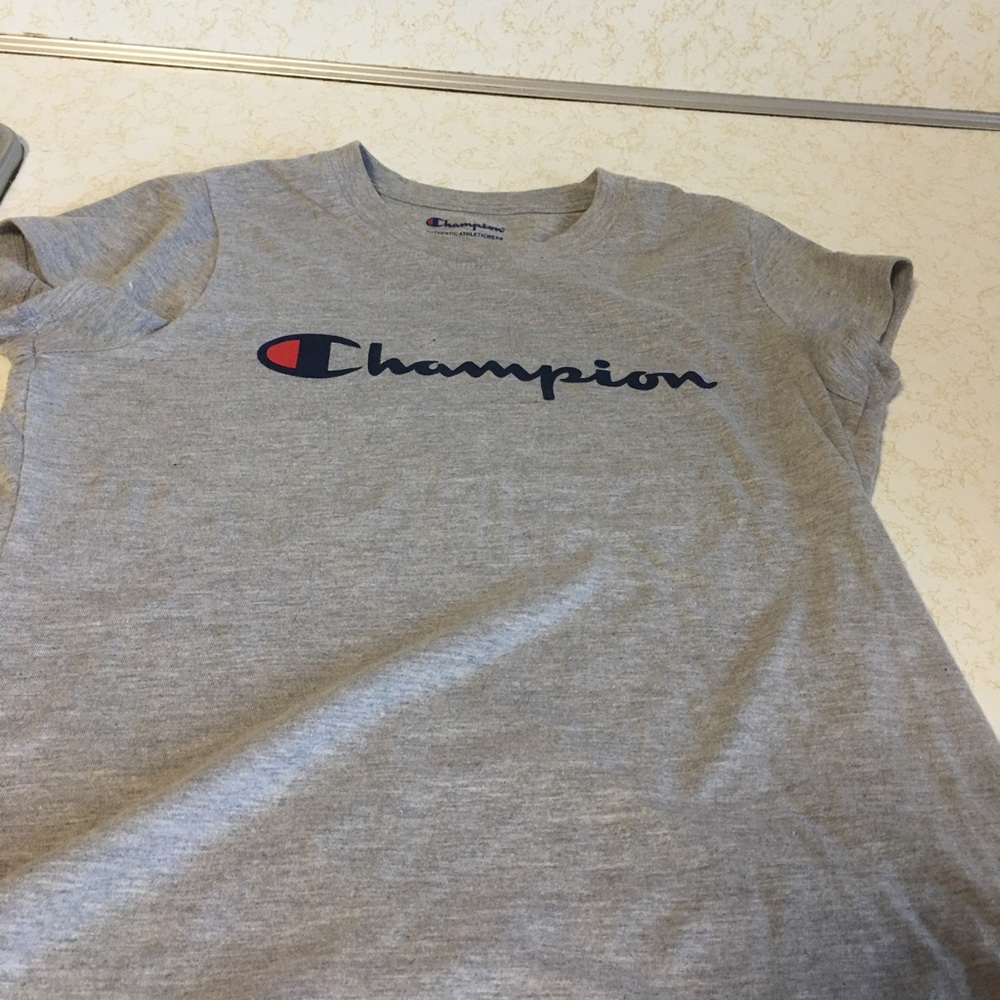 Great condition size large in kids